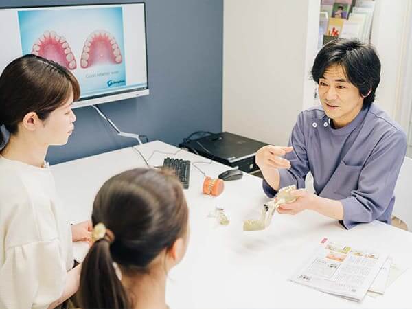 「機能・美しさ・健康・安定」のすべてを叶える「専門的な矯正治療」を秦野で