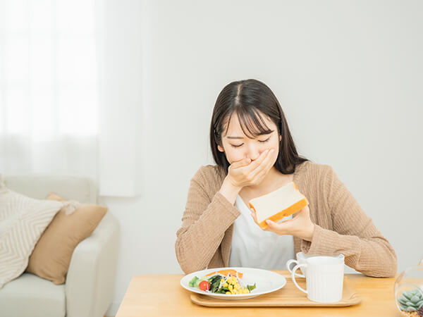 食べ物が咬みにくい